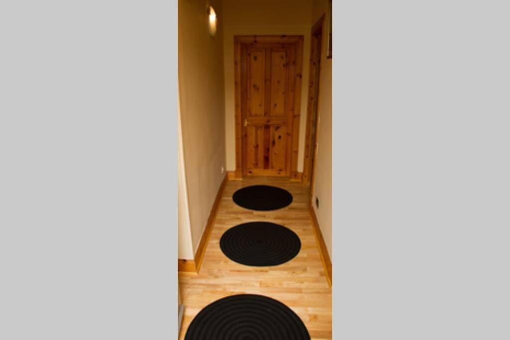 Mallaig Self Catering Apartment Bagian luar foto